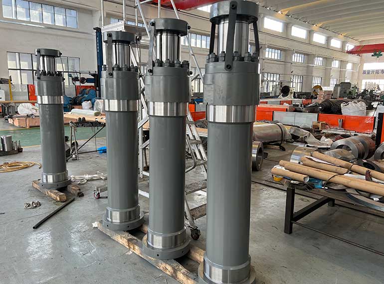 Custom hydraulic cylinders