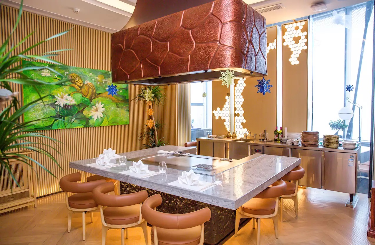 上海中心68层-雲上錢屋高端铁板烧餐厅