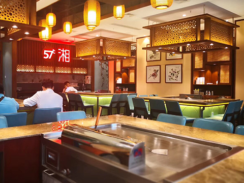 怎么选择最适合我餐厅的铁板烧设备