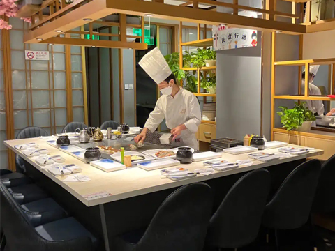 铁板烧和扒炉的区别，哪个更耐用